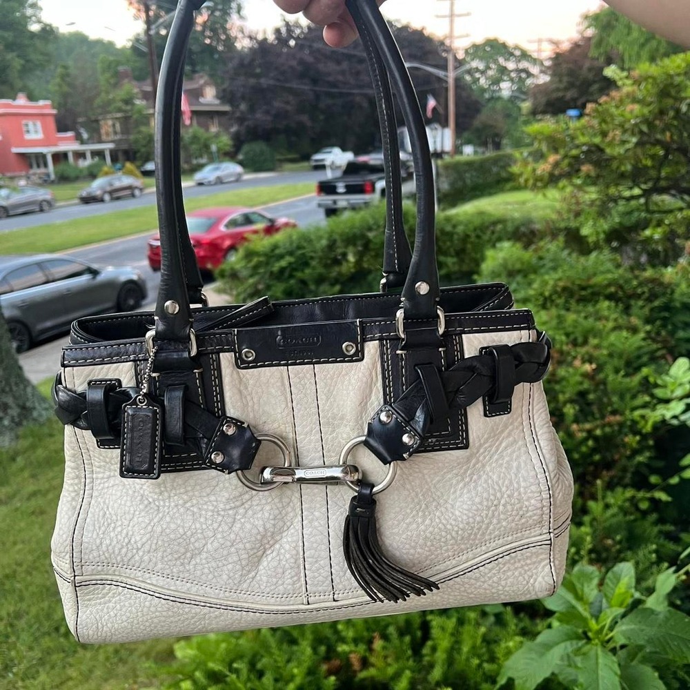 y2k 2000s Coach Hampton Pebbled Leather Shoulder bag / Hand Bag